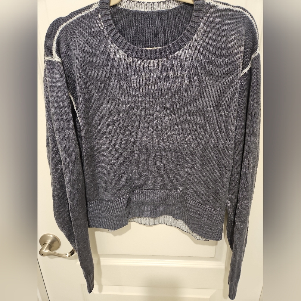 Lululemon Gray Knit Sweater Pullover Logo Hem Long Sleeve Women’s